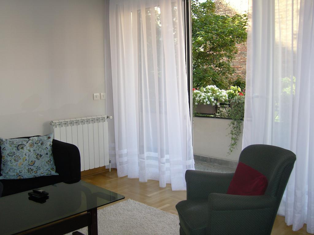 Apartment Deligradska Belgrado Buitenkant foto