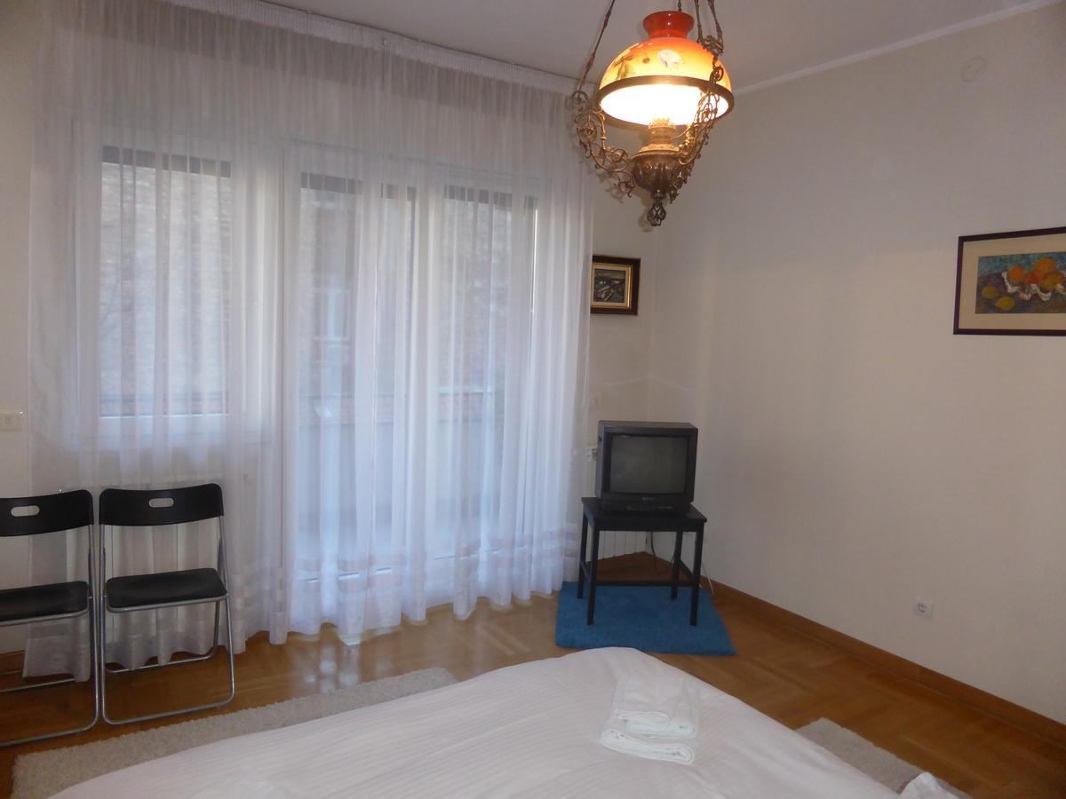 Apartment Deligradska Belgrado Buitenkant foto